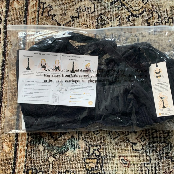 NWT Kindred Bravely Sublime Hands Free Pumping Bra Black Size Small - Picture 4 of 8